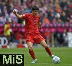 26.04.2025, Fussball 1. Bundesliga 2024/2025, 31. Spieltag,  FC Bayern Mnchen - 1.FSV Mainz 05, in der Allianz-Arena Mnchen. Min-jae Kim (Bayern Mnchen, Minjae Kim) am Ball.


