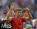 26.04.2025, Fussball 1. Bundesliga 2024/2025, 31. Spieltag,  FC Bayern Mnchen - 1.FSV Mainz 05, in der Allianz-Arena Mnchen. Thomas Mller (FC Bayern Mnchen) jubelt zum Schluss


