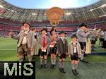 10.05.2025, Fussball 1. Bundesliga 2024/2025, 33. Spieltag, FC Bayern Mnchen - Borussia Mnchengladbach, in der Allianz-Arena Mnchen. ein Blaskapelle spielt in der Arena anlsslich des letzten Heimspiel der Saison und zur Feier des vorzeitigen Gewinns der Deutschen Meisterschaft

