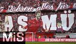 10.05.2025, Fussball 1. Bundesliga 2024/2025, 33. Spieltag, FC Bayern Mnchen - Borussia Mnchengladbach, in der Allianz-Arena Mnchen. groe Choreo der Bayern Fans zum Abschied von Thomas Mller

