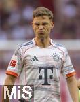 10.05.2025, Fussball 1. Bundesliga 2024/2025, 33. Spieltag,  FC Bayern Mnchen - Borussia Mnchengladbach, in der Allianz-Arena Mnchen. Joshua Kimmich (FC Bayern Mnchen) unzufrieden, 