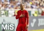 17.05.2025, Fussball 1. Bundesliga 2024/2025, 34. Spieltag,  TSG 1899 Hoffenheim - FC Bayern Mnchen, In der Pre-Zero-Arena Sinsheim. Leroy Sane (Bayern Mnchen) nachdenklich 
