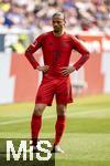 17.05.2025, Fussball 1. Bundesliga 2024/2025, 34. Spieltag,  TSG 1899 Hoffenheim - FC Bayern Mnchen, In der Pre-Zero-Arena Sinsheim. Leroy Sane (Bayern Mnchen) nachdenklich 