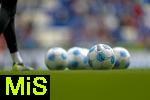 17.05.2025, Fussball 1. Bundesliga 2024/2025, 34. Spieltag,  TSG 1899 Hoffenheim - FC Bayern Mnchen, In der Pre-Zero-Arena Sinsheim. Spielblle