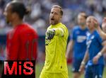 17.05.2025, Fussball 1. Bundesliga 2024/2025, 34. Spieltag,  TSG 1899 Hoffenheim - FC Bayern Mnchen, In der Pre-Zero-Arena Sinsheim. Torwart Oliver Baumann (TSG 1899 Hoffenheim) 