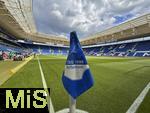 17.05.2025, Fussball 1. Bundesliga 2024/2025, 34. Spieltag,  TSG 1899 Hoffenheim - FC Bayern Mnchen, In der Pre-Zero-Arena Sinsheim.  Spielfeld.