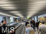 01.06.2024, Beliebtes Reiseziel der Deutschen, Mallorca. Airport Palma de Mallorca PMI, Ankunfts-Terminal mit den Rollbndern zum Ausgang. 