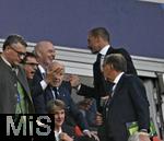 31.05.2025,  Fussball UEFA Championsleague Finale 2025:  Paris St. Germain - Inter Mailand, in der Allianz-Arena Mnchen.   Alexsander Ceferin und Gianni Infantino (Italien). shakehands
  

