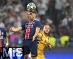 31.05.2025,  Fussball UEFA Championsleague Finale 2025:  Paris St. Germain - Inter Mailand, in der Allianz-Arena Mnchen.   v.l. Achraf Hakimi (FC Paris Saint-Germain) gegen Federico Dimarco (Inter Mailand) 
  

