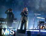 31.05.2025,  Fussball UEFA Championsleague Finale 2025:  Paris St. Germain - Inter Mailand, in der Allianz-Arena Mnchen. Erffnungs-Show mit der US-Band Linkin Park. Sngerin Emily Armstrong 