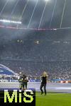 31.05.2025,  Fussball UEFA Championsleague Finale 2025:  Paris St. Germain - Inter Mailand, in der Allianz-Arena Mnchen. Erffnungs-Show mit dem Stargeiger David Garrett (Deutschland) auf dem Spielfeld.
