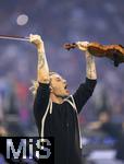 31.05.2025,  Fussball UEFA Championsleague Finale 2025:  Paris St. Germain - Inter Mailand, in der Allianz-Arena Mnchen. Erffnungs-Show mit dem Stargeiger David Garrett (Deutschland) auf dem Spielfeld.
