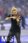 31.05.2025,  Fussball UEFA Championsleague Finale 2025:  Paris St. Germain - Inter Mailand, in der Allianz-Arena Mnchen. Erffnungs-Show mit dem Stargeiger David Garrett (Deutschland) auf dem Spielfeld.

