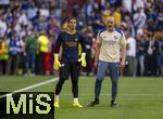 31.05.2025,  Fussball UEFA Championsleague Finale 2025:  Paris St. Germain - Inter Mailand, in der Allianz-Arena Mnchen.  Torwart Yann Sommer (Inter Mailand) wrmt sich auf. re: Mario Cecchi (Technik-Trainer)