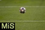31.05.2025,  Fussball UEFA Championsleague Finale 2025:  Paris St. Germain - Inter Mailand, in der Allianz-Arena Mnchen.  Spielball hpft ber den Rasen.