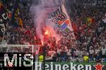 31.05.2025,  Fussball UEFA Championsleague Finale 2025:  Paris St. Germain - Inter Mailand, in der Allianz-Arena Mnchen.  Pyros im Block der Paris-Fans.