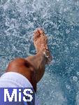 03.06.2025,  Bad Wrishofen im Unterallgu: Wassertreten