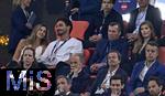 04.06.2025, Fussball UEFA Nations League 2024/25,  Halbfinale, Deutschland - Portugal, in der Allianz-Arena Mnchen. Mats Hummels mit seiner Freundin Nicola Cavanis und Lothar Matthus mit seiner Freundin Theresa Sommer (alle Deutschland).