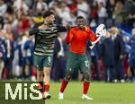 04.06.2025, Fussball UEFA Nations League 2024/25,  Halbfinale, Deutschland - Portugal, in der Allianz-Arena Mnchen. v.li: Goncalo Ramos (Portugal) und Nuno Mendes (Portugal) nach dem Spiel jubelnd  