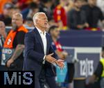 05.06.2025, Fussball UEFA Nations League 2024/25,  Halbfinale, Spanien - Frankreich, in der MHP-Arena Stuttgart,  Trainer Didier Deschamps (Frankreich) am Spielfeldrand in Rage