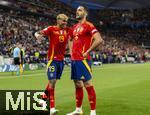 05.06.2025, Fussball UEFA Nations League 2024/25,  Halbfinale, Spanien - Frankreich, in der MHP-Arena Stuttgart,  Torjubel Mikel Merino (re, Spanien) mit Lamine Yamal (li, Spanien) 