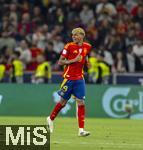 05.06.2025, Fussball UEFA Nations League 2024/25,  Halbfinale, Spanien - Frankreich, in der MHP-Arena Stuttgart,  Lamine Yamal (Spanien) lachend 
