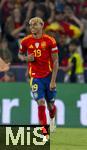 05.06.2025, Fussball UEFA Nations League 2024/25,  Halbfinale, Spanien - Frankreich, in der MHP-Arena Stuttgart,  Lamine Yamal (Spanien) lachend 