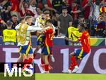 05.06.2025, Fussball UEFA Nations League 2024/25,  Halbfinale, Spanien - Frankreich, in der MHP-Arena Stuttgart,  Torjubel of Spain Pedri (Spanien) re: Nico Williams (Spanien) 