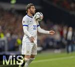 05.06.2025, Fussball UEFA Nations League 2024/25,  Halbfinale, Spanien - Frankreich, in der MHP-Arena Stuttgart,  Theo Hernandez (Frankreich) am Ball 