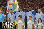 05.06.2025, Fussball UEFA Nations League 2024/25,  Halbfinale, Spanien - Frankreich, in der MHP-Arena Stuttgart,  Aufstellung zur Hymne, v.li: Kylian Mbappe (Frankreich), Torwart Mike Maignan (Frankreich), Ibrahima Konate (Frankreich), 