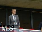 05.06.2025, Fussball UEFA Nations League 2024/25,  Halbfinale, Spanien - Frankreich, in der MHP-Arena Stuttgart,  DFB Prsident Bernd Neuendorf (Deutschland) auf der Ehrentribne.