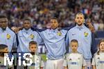 05.06.2025, Fussball UEFA Nations League 2024/25,  Halbfinale, Spanien - Frankreich, in der MHP-Arena Stuttgart,  Aufstellung zur Hymne, v.li:   Manu Kone (Frankreich), Ousmane Dembele (Frankreich), Michael Olise (Frankreich), Adrien Rabiot (Frankreich), 