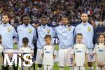 05.06.2025, Fussball UEFA Nations League 2024/25,  Halbfinale, Spanien - Frankreich, in der MHP-Arena Stuttgart,  Aufstellung zur Hymne, v.li:   Theo Hernandez (Frankreich), Manu Kone (Frankreich), Ousmane Dembele (Frankreich), Michael Olise (Frankreich), Adrien Rabiot (Frankreich), 