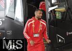 15.06.2025, FIFA Club World Cup 2025, Gruppe C, FC Bayern Mnchen - Auckland City, im TQL Stadium, Cincinnati (USA), Ankunft FC Bayern mit dem Mannschaftsbus, Neuzugang Jonathan Tah (FC Bayern Mnchen) steigt aus 