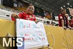 15.06.2025, FIFA Club World Cup 2025, Gruppe C, FC Bayern Mnchen - Auckland City, im TQL Stadium, Cincinnati (USA), Junger Bayernfan hat Torwart Manuel Neuer (FC Bayern Mnchen) ein Plakat gemalt. Es ist mein Traum dich Spielen zu sehen.
