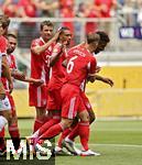 15.06.2025, FIFA Club World Cup 2025, Gruppe C, FC Bayern Mnchen - Auckland City, im TQL Stadium, Cincinnati (USA), Torjubel Kingsley Coman (re, FC Bayern Mnchen) zum 1:0. Thomas Mller (FC Bayern Mnchen), Sacha Boey (FC Bayern Mnchen), Joshua Kimmich (FC Bayern Mnchen), Kingsley Coman (FC Bayern Mnchen) 