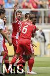 15.06.2025, FIFA Club World Cup 2025, Gruppe C, FC Bayern Mnchen - Auckland City, im TQL Stadium, Cincinnati (USA), Torjubel Kingsley Coman (re, FC Bayern Mnchen) zum 1:0. Joshua Kimmich (FC Bayern Mnchen), Thomas Mller (FC Bayern Mnchen) 