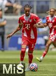 15.06.2025, FIFA Club World Cup 2025, Gruppe C, FC Bayern Mnchen - Auckland City, im TQL Stadium, Cincinnati (USA),  Michael Olise (FC Bayern Mnchen) am Ball 