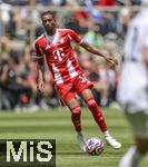 15.06.2025, FIFA Club World Cup 2025, Gruppe C, FC Bayern Mnchen - Auckland City, im TQL Stadium, Cincinnati (USA),  Michael Olise (FC Bayern Mnchen) am Ball 