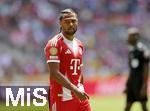 15.06.2025, FIFA Club World Cup 2025, Gruppe C, FC Bayern Mnchen - Auckland City, im TQL Stadium, Cincinnati (USA),  Serge Gnabry (FC Bayern Mnchen) nachdenklich 