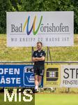05.07.2025, Fussball 2. Bundesliga 2025/2026, 1.FC Magdeburg im Sommertrainingslager in Bad Wrishofen im Unterallgu,  Trainer Markus Fiedler (Magdeburg) nachdenklich am Werbeschild fr die Bad Wrishofener Kneippkur.