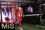05.07.2025, FIFA Club World Cup 2025, Viertelfinale, Paris St. Germain - FC Bayern Mnchen, im Mercedes-Benz Stadium (Atlanta, GA), Einlaufen der einzelnen Spieler vor dem Match: Jonathan Tah (FC Bayern Mnchen) 