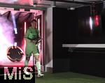 05.07.2025, FIFA Club World Cup 2025, Viertelfinale, Paris St. Germain - FC Bayern Mnchen, im Mercedes-Benz Stadium (Atlanta, GA), Einlaufen der einzelnen Spieler vor dem Match: Torwart Manuel Neuer (FC Bayern Mnchen) 