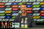 07.07.2025, Fussball 1. Bundesliga 2025/2026, Trainingsauftakt FC Augsburg, Pressekonferenz in der WWK-Arena Augsburg, Vorstellung von Trainer Sandro Wagner (FC Augsburg).  
  


