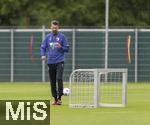07.07.2025, Fussball 1. Bundesliga 2025/2026, Trainingsauftakt FC Augsburg, am Trainingsplatz an der WWK-Arena Augsburg, Trainer Sandro Wagner (FC Augsburg). 
 


