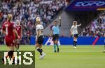 08.07.2025, UEFA Frauen-Europameisterschaft 2025 in der Schweiz. Spieltag 2, Vorrunde, Deutschland - Dnemark, im St-Jakob-Park Basel (Schweiz). Schiedsrichterin Catarina Campos 