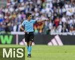 08.07.2025, UEFA Frauen-Europameisterschaft 2025 in der Schweiz. Spieltag 2, Vorrunde, Deutschland - Dnemark, im St-Jakob-Park Basel (Schweiz). Schiedsrichterin Catarina Campos 