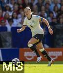 08.07.2025, UEFA Frauen-Europameisterschaft 2025 in der Schweiz. Spieltag 2, Vorrunde, Deutschland - Dnemark, im St-Jakob-Park Basel (Schweiz). Janina Minge  (Deutschland) am Ball 