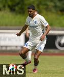 10.07.2025, Fussball 2. Bundesliga 2025/2026, Bad Wrishofen, 1.FC Magdeburg im Sommertrainingslager, Testspiel in Mindelheim (Unterallgu), FC Magdeburg - FC Zrich,  Tarek Chahed (1. FC Magdeburg) am Ball 