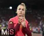 12.07.2025, UEFA Frauen-Europameisterschaft 2025 in der Schweiz. Spieltag 3, Vorrunde, Schweden - Deutschland, im Letzigrundstadion Zrich (Schweiz). Giulia Gwinn (Deutschland) nach dem Spiel